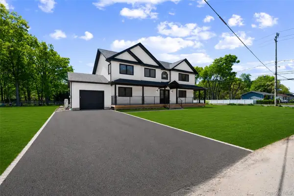 845 Islip Avenue, Central Islip, NY 11722