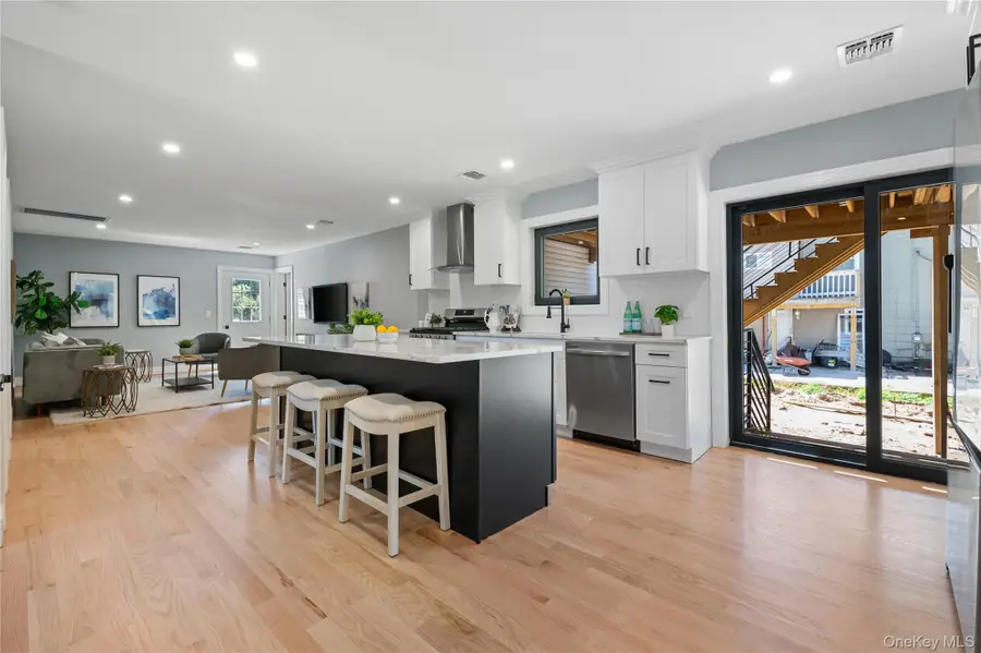 845 Islip Avenue, Central Islip, NY 11722 - #3