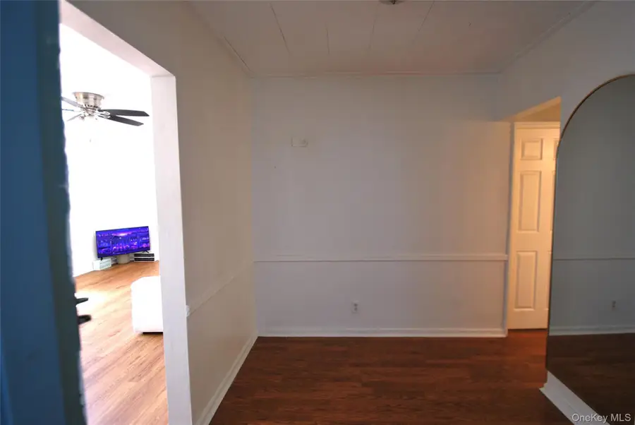 10 Stokes Road #2A, Yonkers, NY 10710 - #3