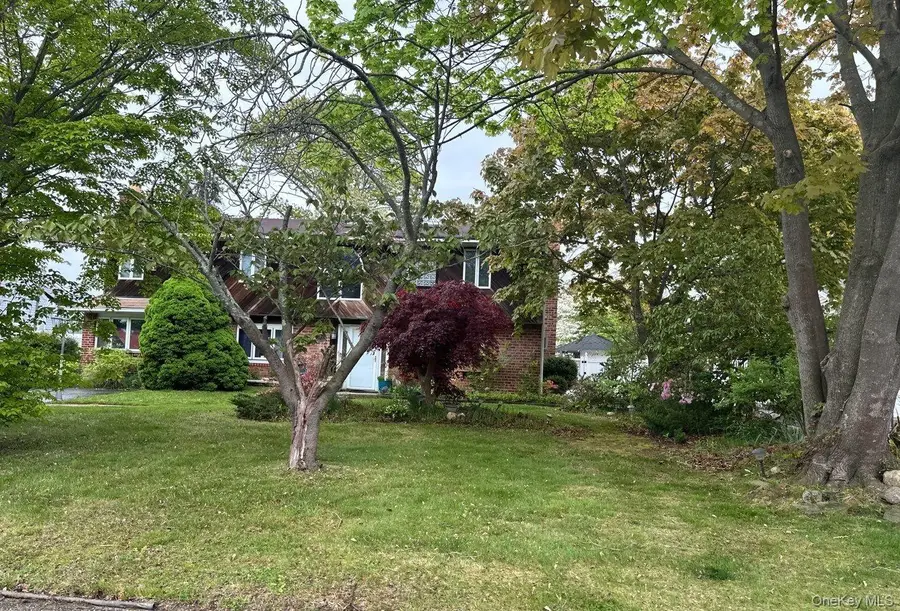 223 Sherry Street, East Islip, NY 11730 - #3