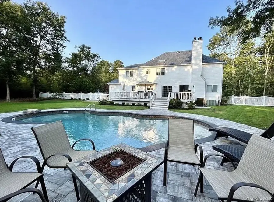 15 Silas Woods Road, Manorville, NY 11949 - #2