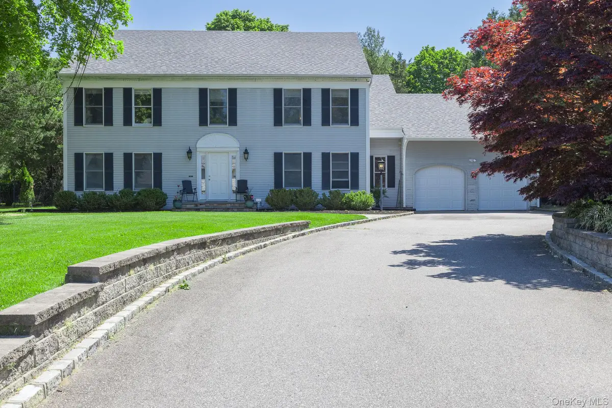 41 Astor Avenue, Saint James, NY 11780 - #1