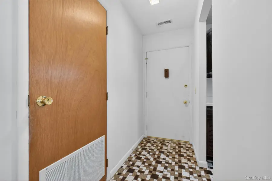 301 Commons Way #C (First Floor), Fishkill, NY 12524 - #2