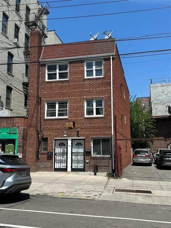 7511 Woodside Avenue, Elmhurst, NY 11373