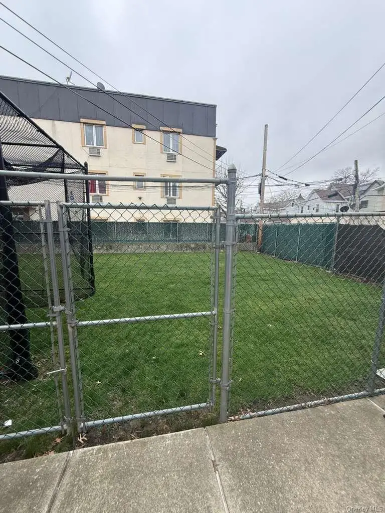 9514 101st Avenue, Ozone Park, NY 11416 - #3