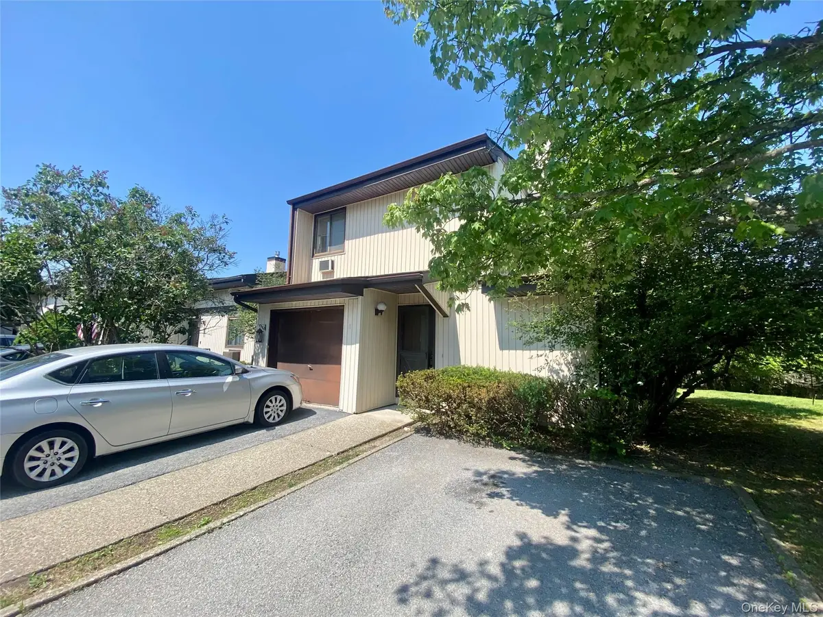 7 Harcourt Mews, Middletown, NY 10940 - #1