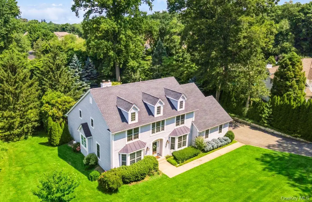 17 Tappanwood Drive, Locust Valley, NY 11560 - #1
