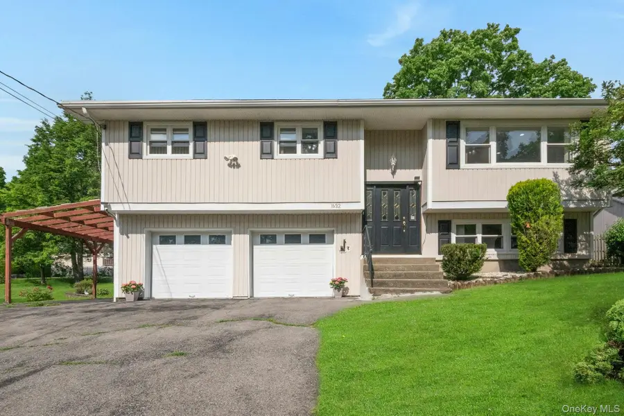 1632 Paine Street, Yorktown Heights, NY 10598 - #3