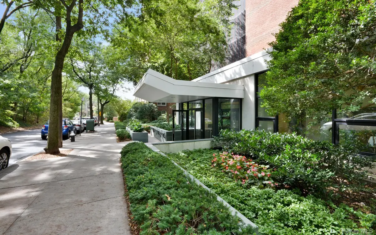2575 Palisade Avenue #12C, Bronx, NY 10463 - #1