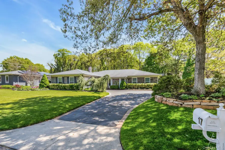 17 Priscilla Avenue, Holtsville, NY 11742 - #2