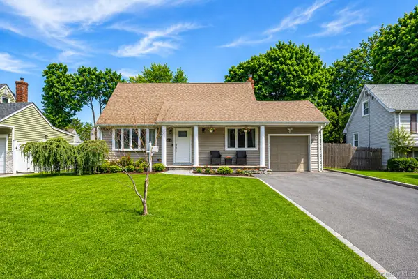 107 Kime Avenue, North Babylon, NY 11703
