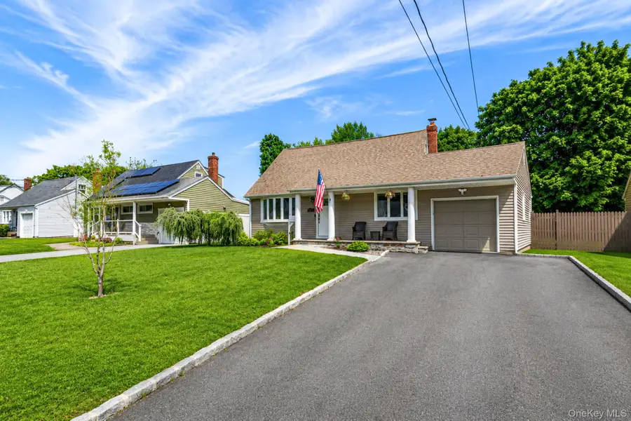 107 Kime Avenue, North Babylon, NY 11703 - #2