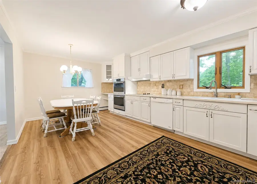 2 Shenandoah Boulevard, Coram, NY 11727 - #3