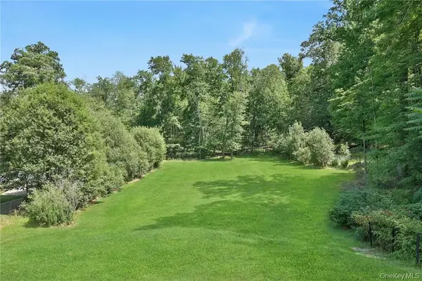 2 Ohio Avenue, Spring Valley, NY 10977