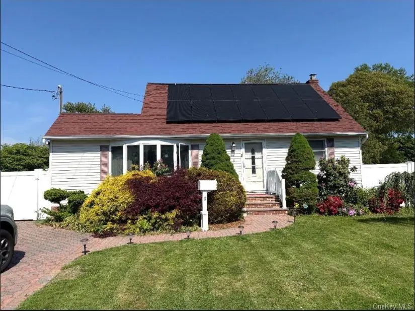 8 Wantagh Avenue, East Islip, NY 11730 - #1
