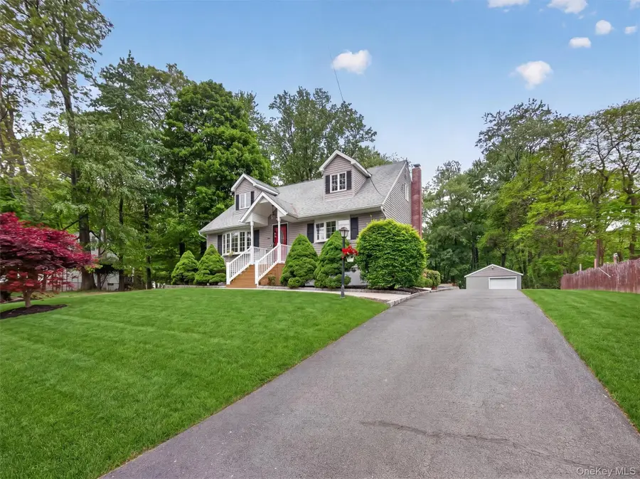 6 Colonial Drive, New City, NY 10956 - #3