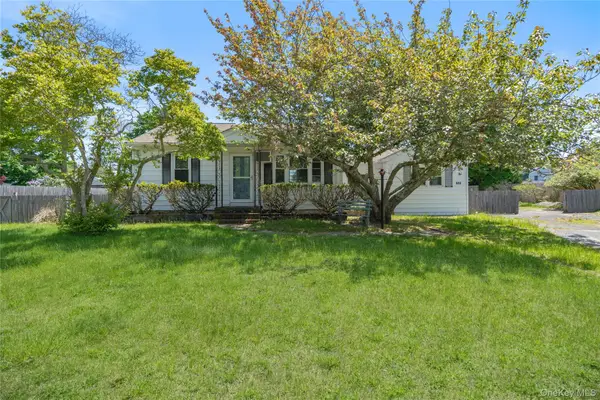 115 Chapel Avenue, East Patchogue, NY 11772