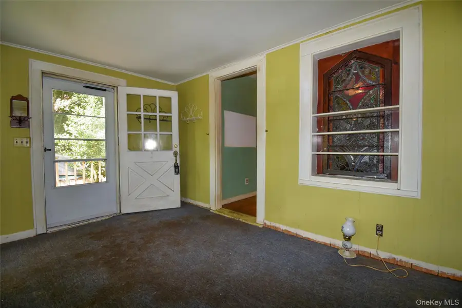 82 Cherry Road, Rocky Point, NY 11778 - #3