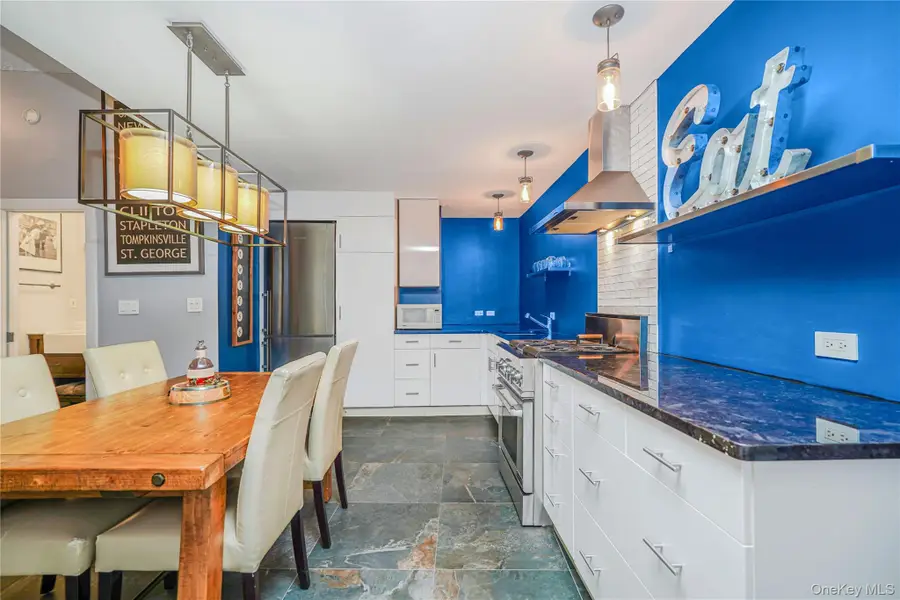 10 Bay Street Landing #7K, Staten Island, NY 10301 - #2