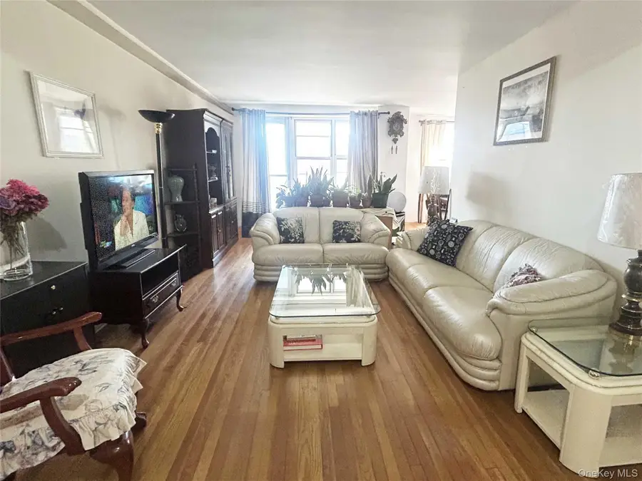 142-05 Roosevelt Avenue #412, Flushing, NY 11354 - #2