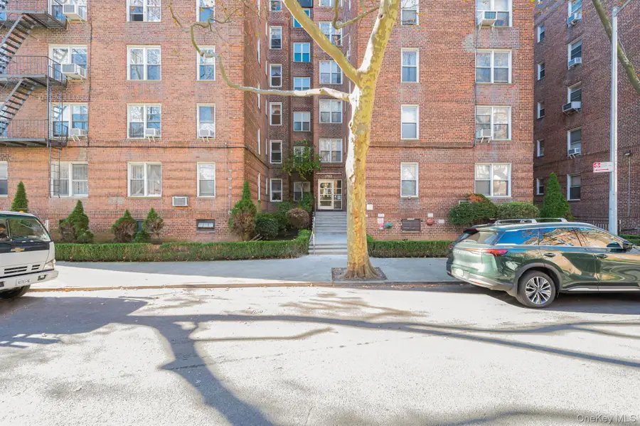 2552 E 7 Street #1H, Brooklyn, NY 11235 - #2