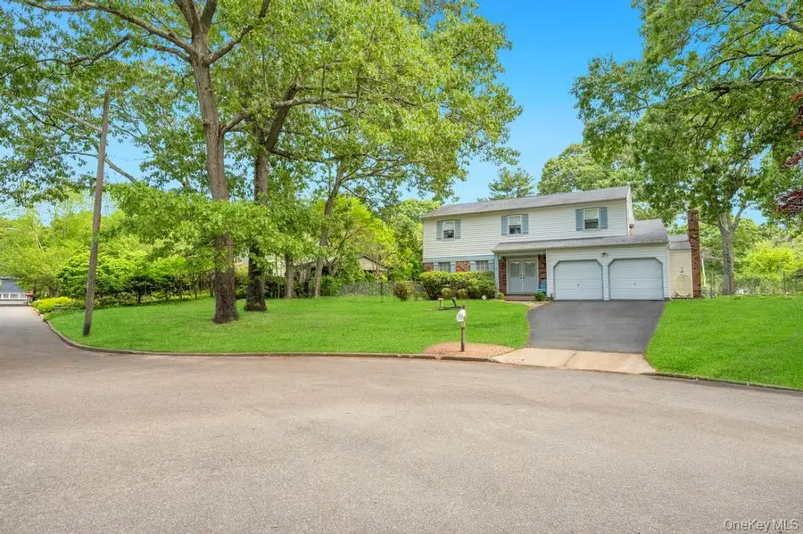 32 Chatham Woods Drive, Centereach, NY 11720 - #2