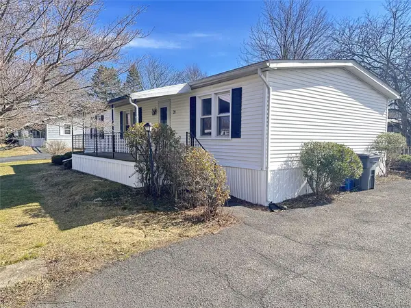 21 Mele Lane, New Paltz, NY 12561