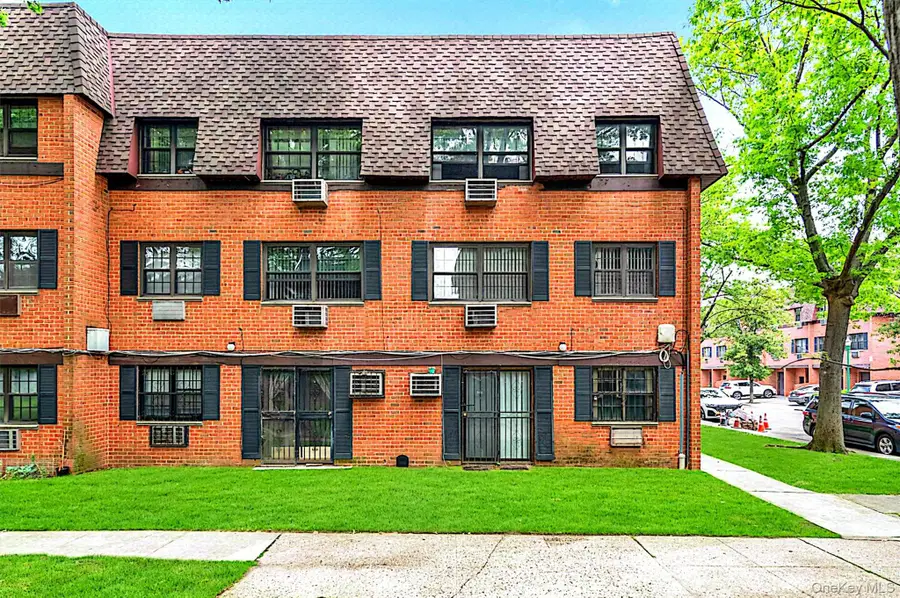 220-50 64 Avenue, Bayside, NY 11364 - #3