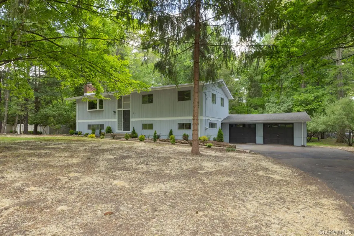 12 Dale Road, Airmont, NY 10952 - #1