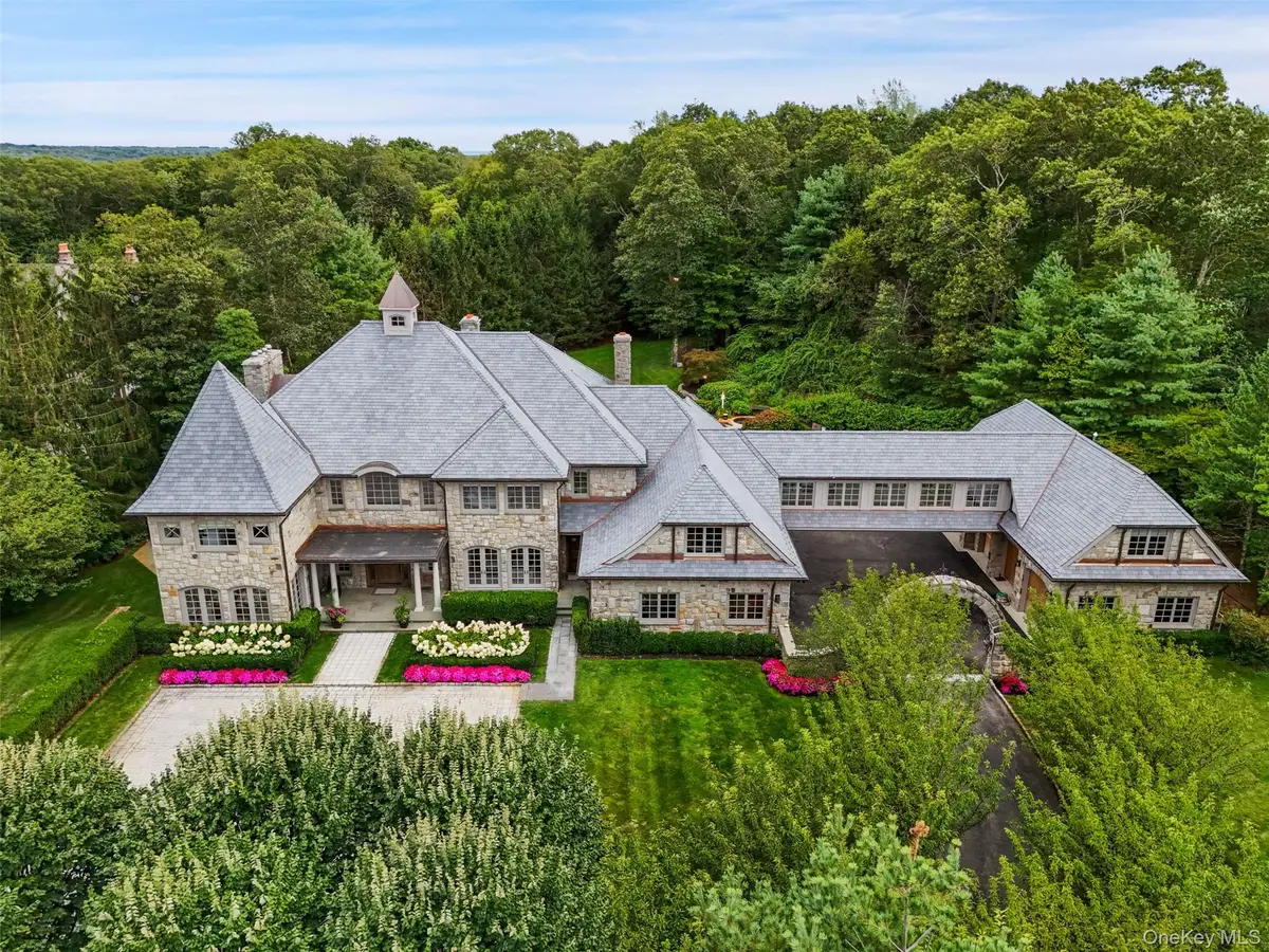 9 Terrace Circle, Armonk, NY 10504 - #1