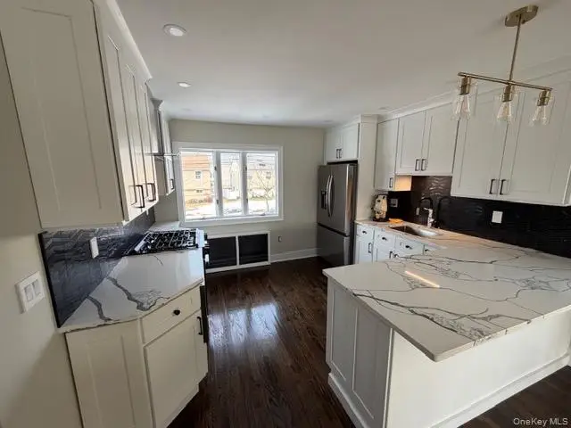 62 E 1st Street, Freeport, NY 11520 - #3