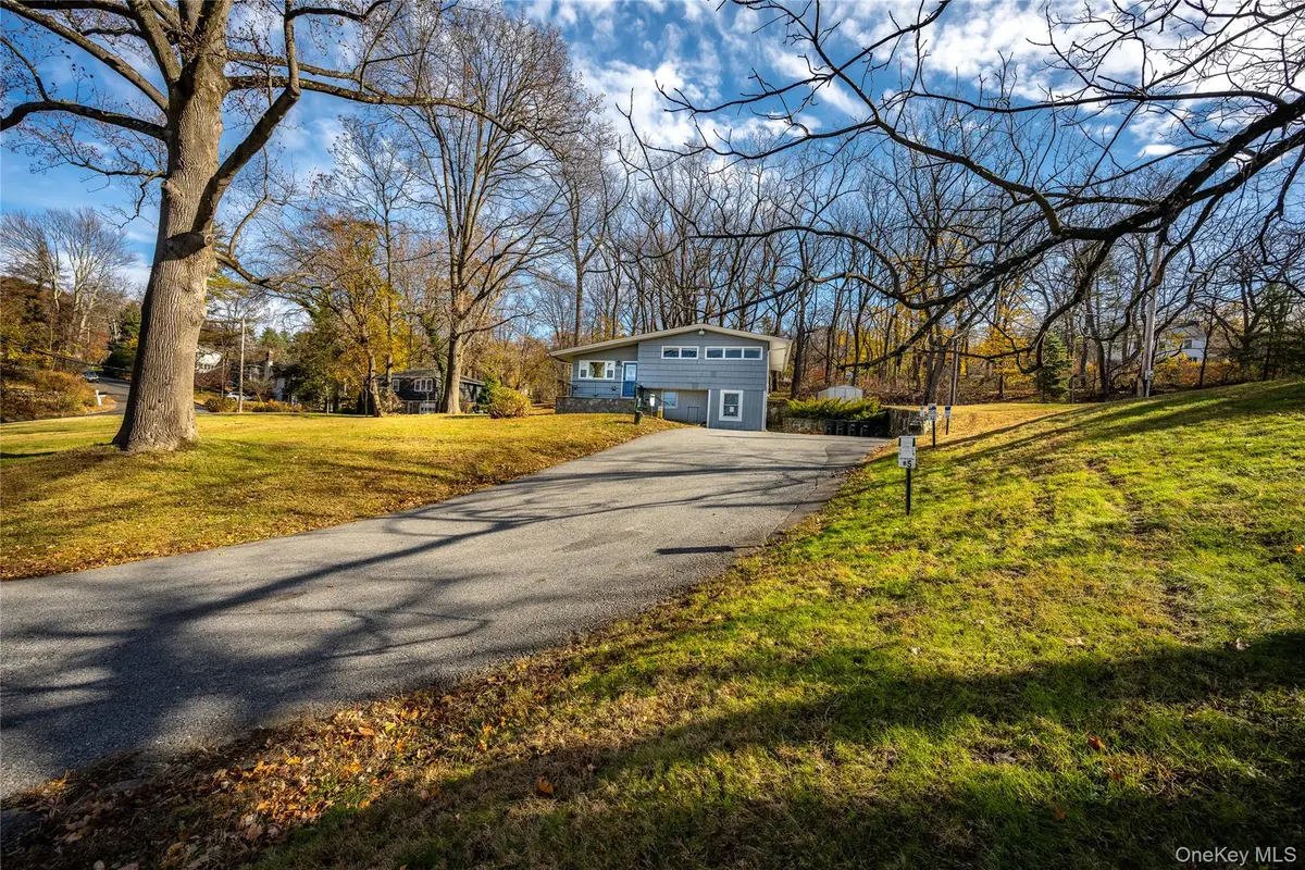 320 N Highland Avenue, Ossining, NY 10562 - #1