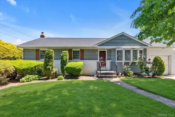 668 Mead Terrace, South Hempstead, NY 11550