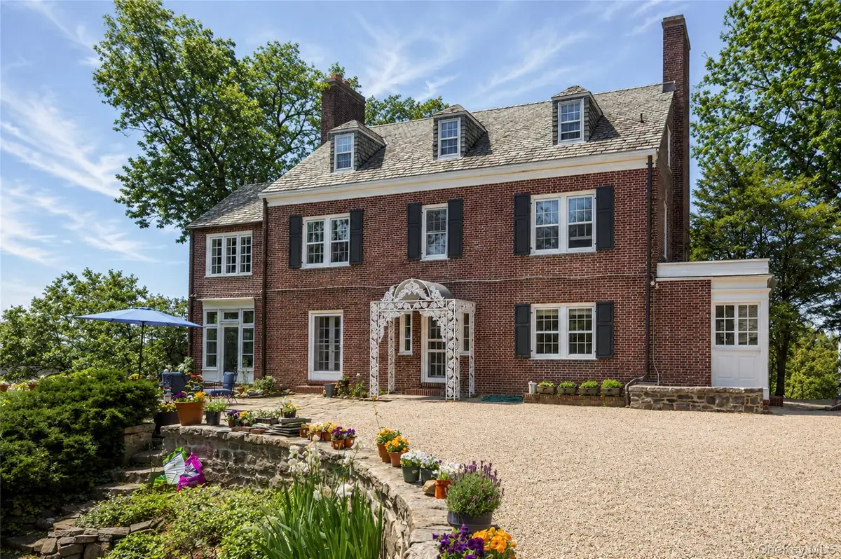 11 AKA 13 Cedar Lane, Bronxville, NY 10708 - #1