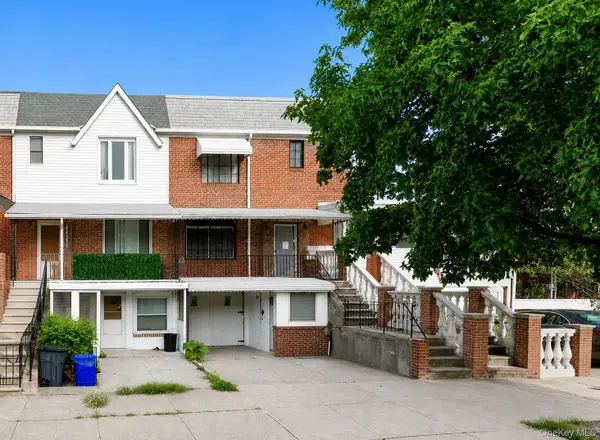 3254 32nd Street, Astoria, NY 11106