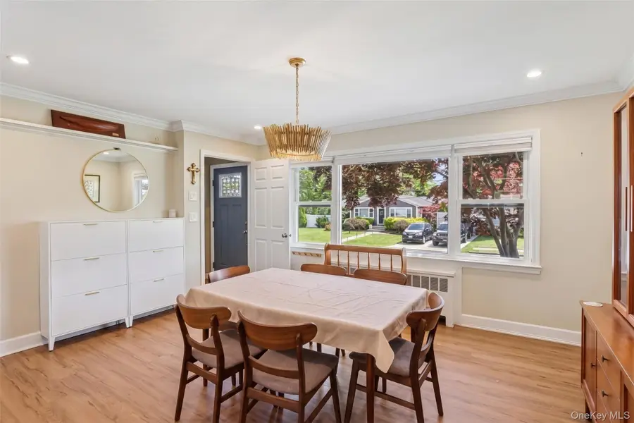 413 Pecan Street, Lindenhurst, NY 11757 - #2
