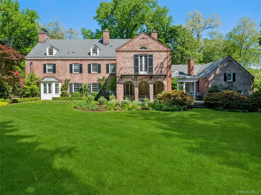1384 Park Lane, Pelham, NY 10803 - #2