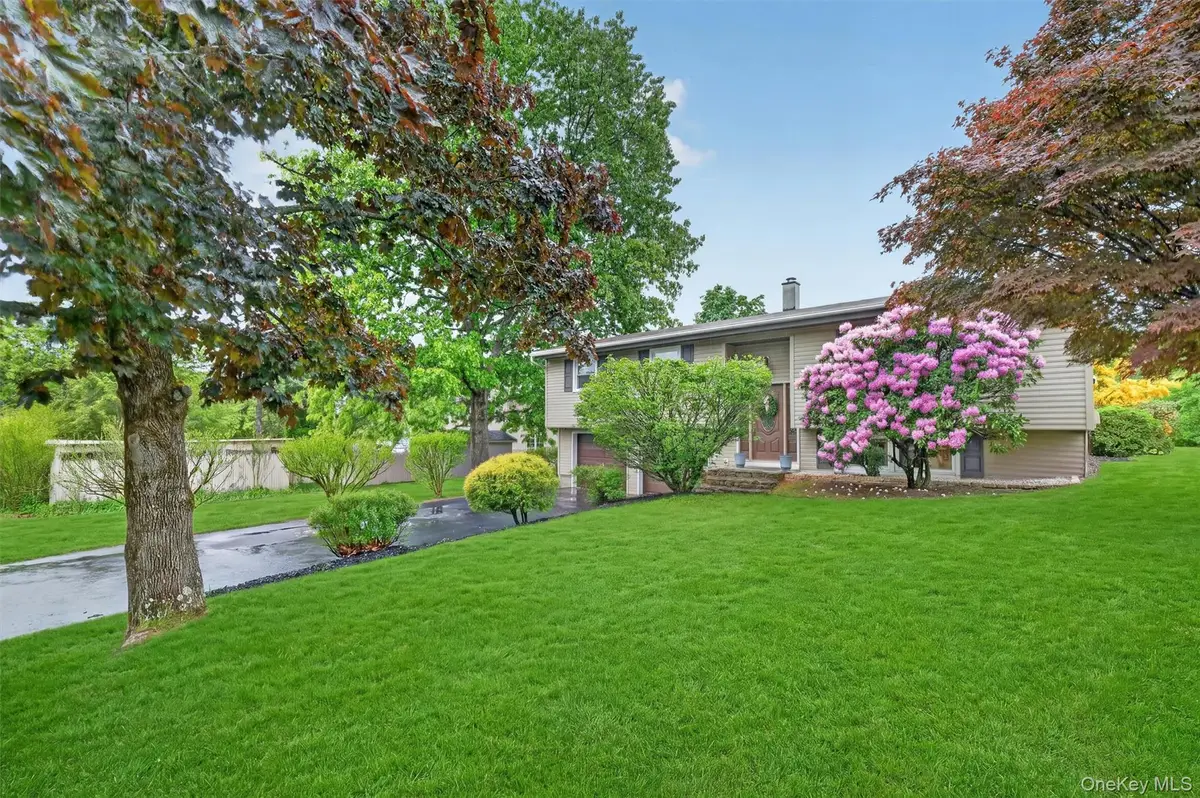 1 Rockledge Road, Poughkeepsie, NY 12601 - #1