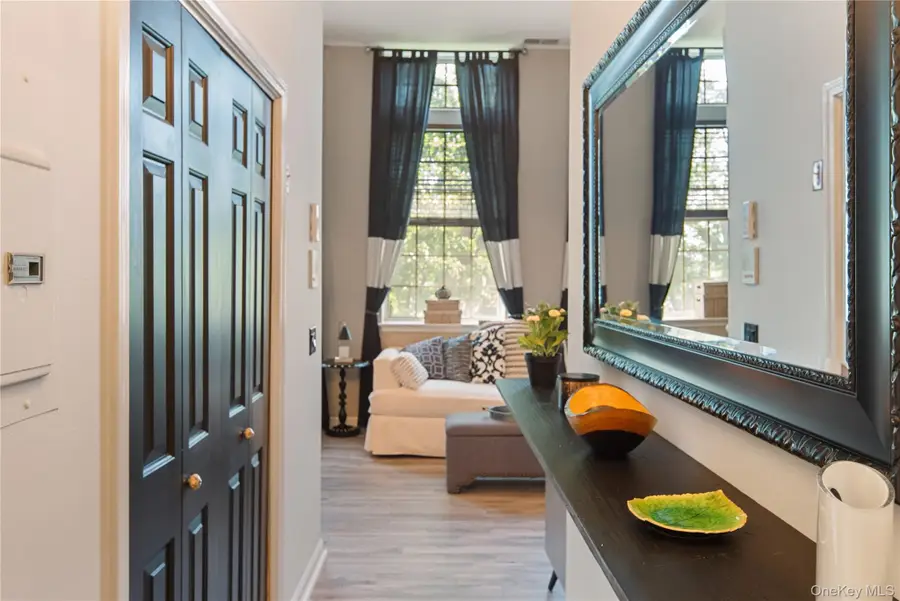 20 Whippoorwill Road E #2J, Armonk, NY 10504 - #3