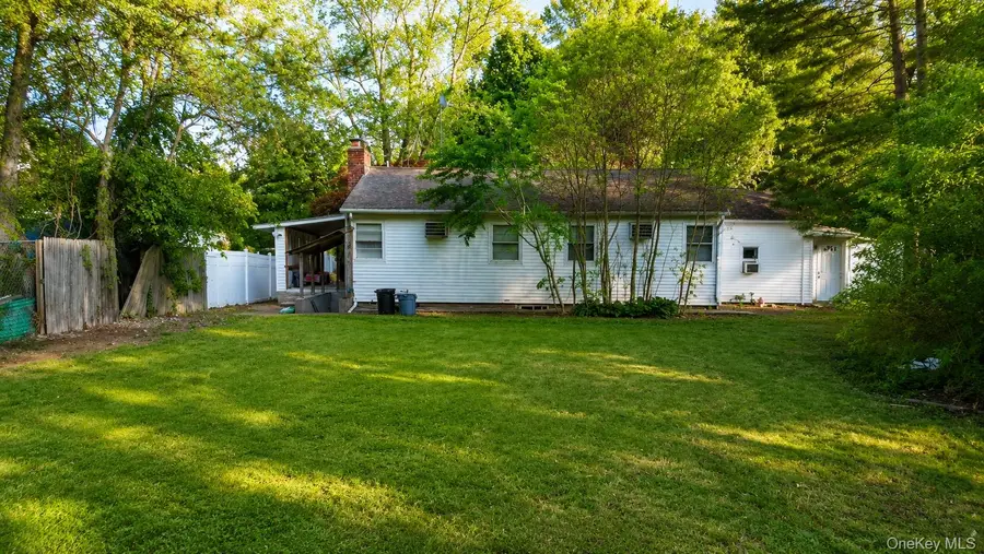 3 Hickory Place, Bay Shore, NY 11706 - #3