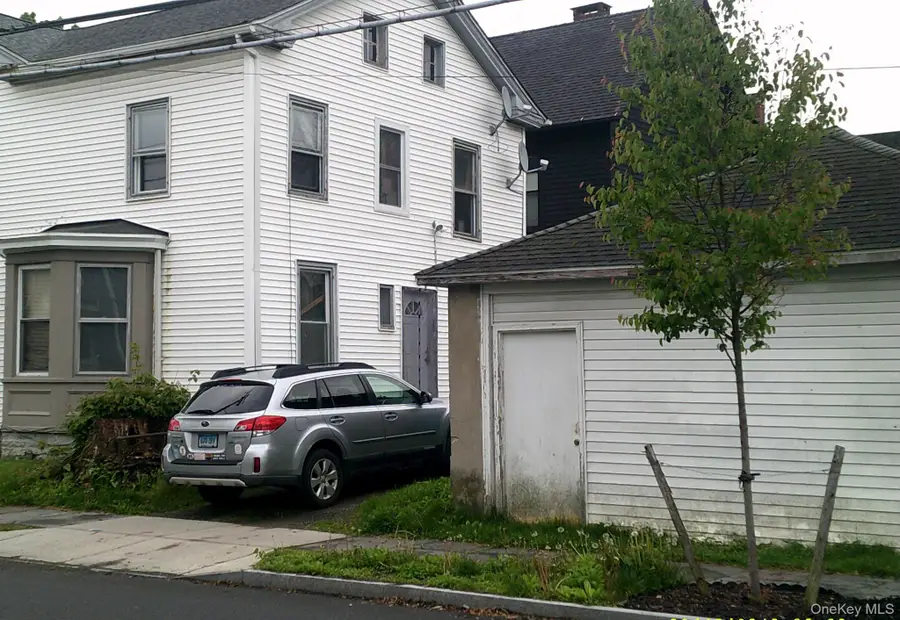 95 Clinton Avenue, Kingston, NY 12401 - #3