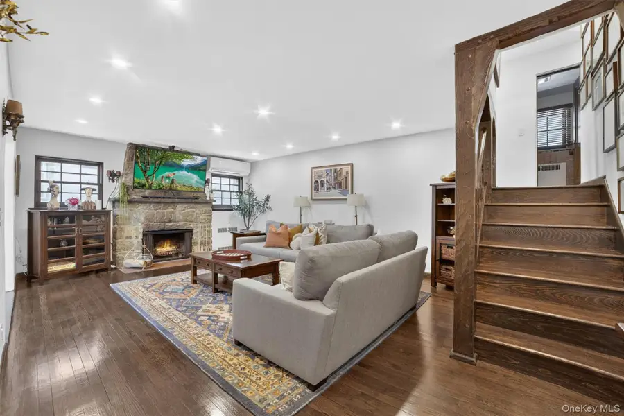 27 Desmond Avenue, Bronxville, NY 10708 - #2
