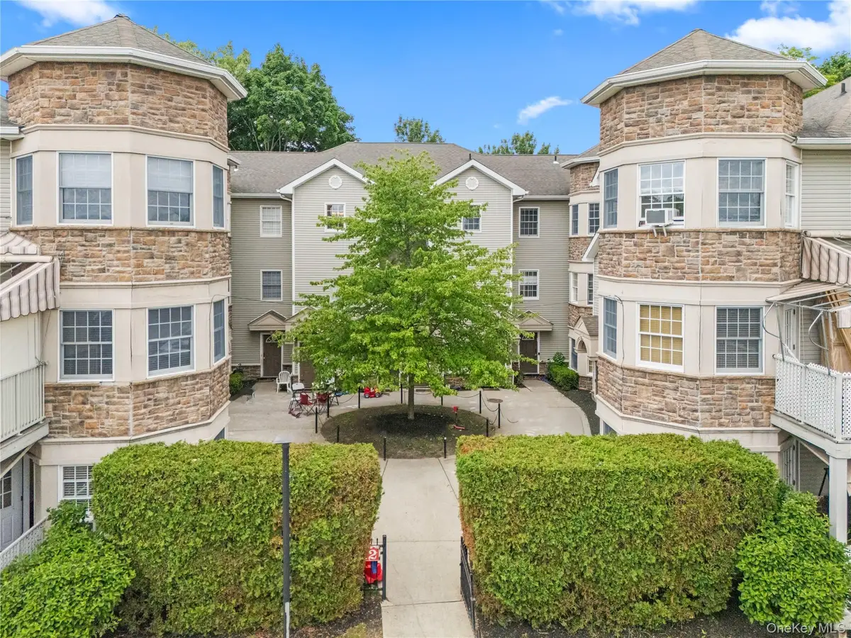 12 Horizon Court #303, Monsey, NY 10952 - #1