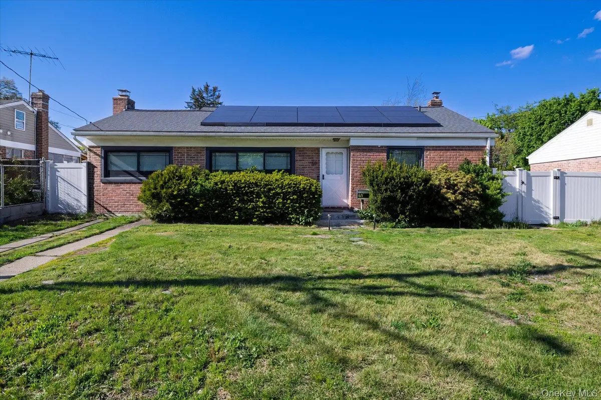 69 W 22nd Street, Huntington Station, NY 11746 - #1