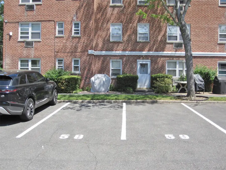 125 N Washington Avenue #55, Hartsdale, NY 10530 - #3