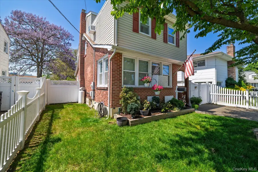 2015 Freeman Avenue, East Meadow, NY 11554 - #3