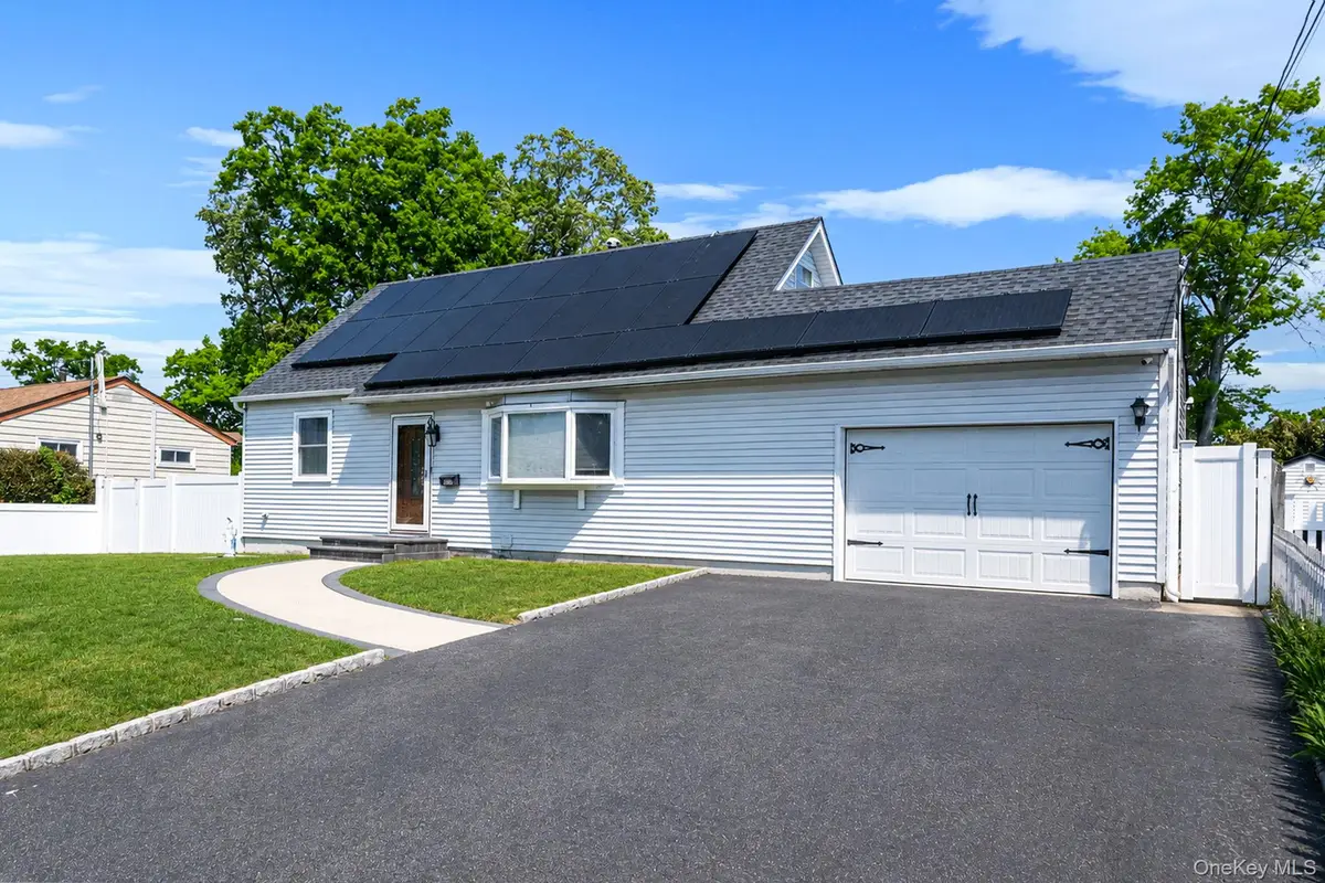 449 Chelsea Avenue, West Babylon, NY 11704 - #1