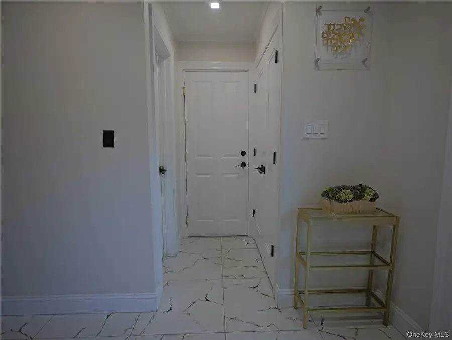 31 Dawn Lane, Suffern, NY 10901 - #3