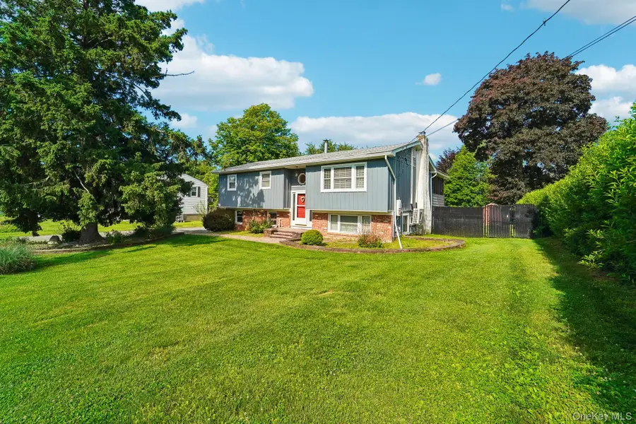 28 Park Hill Drive, New Windsor, NY 12553 - #2