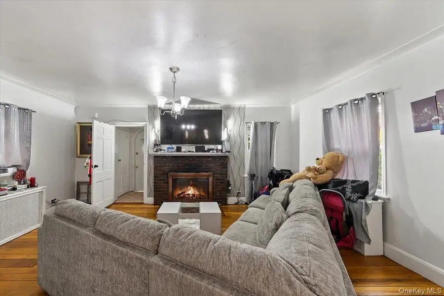 2323 Powell Avenue, Bronx, NY 10462 - #3